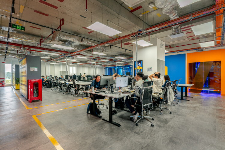 Home — Spaces designed for deep work and quick syncs